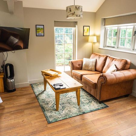 1 Bed Studio In Two Dales Near Matlock & Bakewell Екстер'єр фото